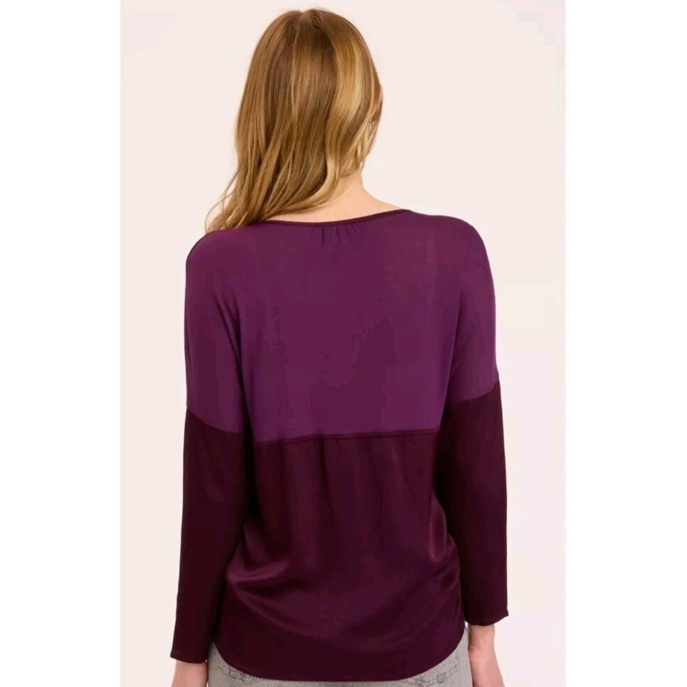 XCV1 M NWT  Bauer V Neck In Purple $88